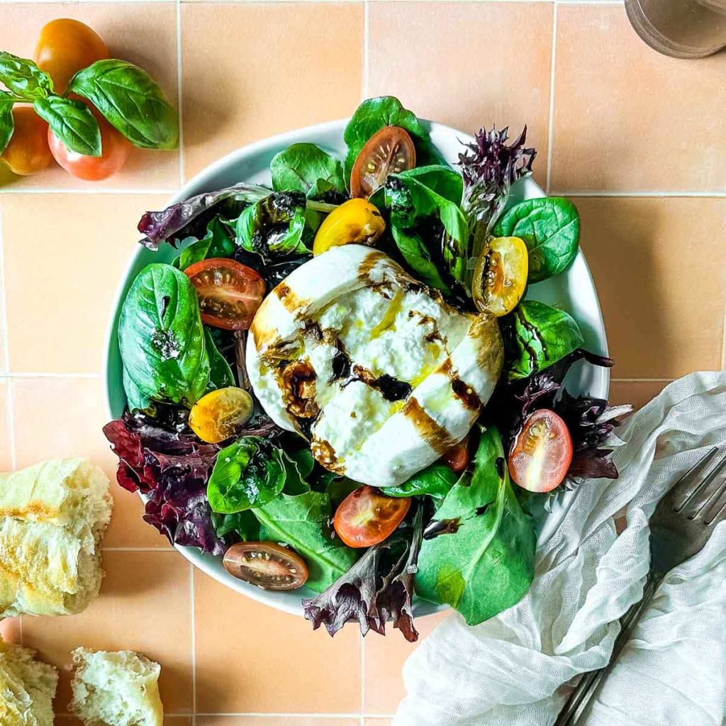 burrata-salad-recipe-the-ultimate-guide-for-food-lovers